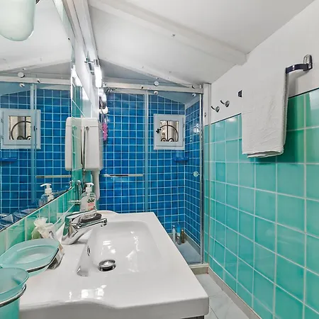 Maison De Clydia Private Pool And Garden Appartement *